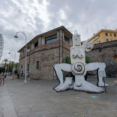 Ferienwohnung Joivy Warm Family Apt Near Porto Antico Genua Exterior foto